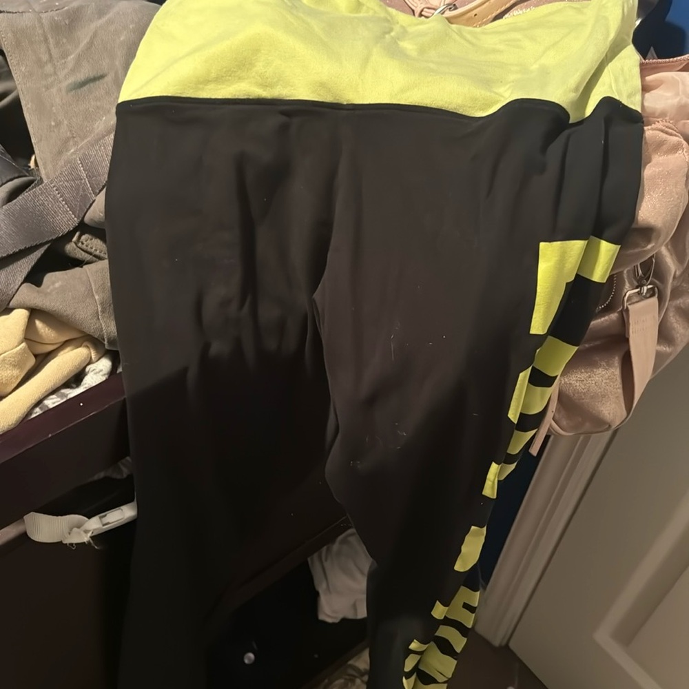Love pink legging black neon green NWOT